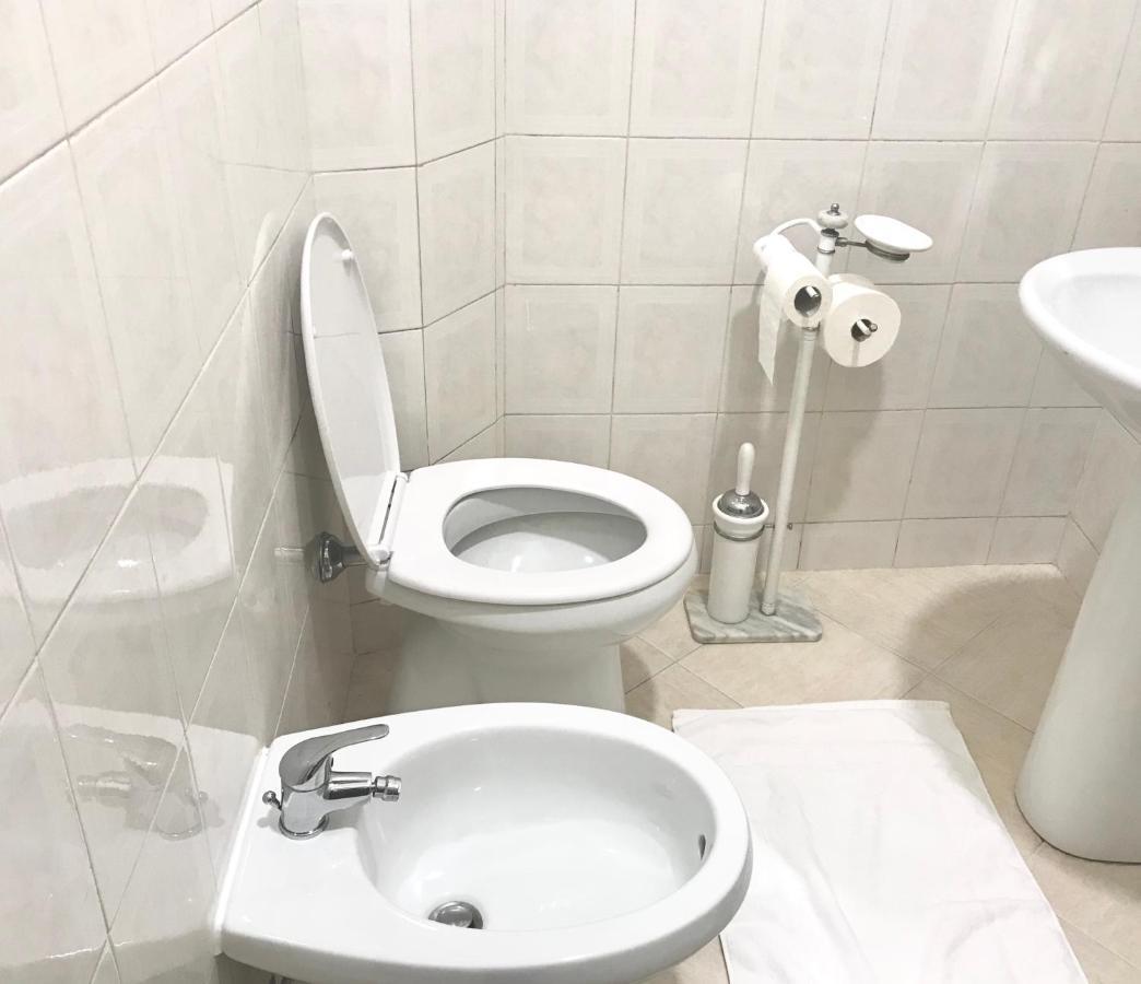 4 Bed Luxury Near Colosseum Apartment Rom